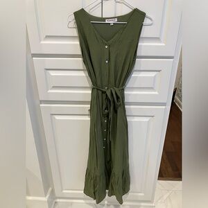 Nanette Lepore sleeveless maxi dress in olive green size 4